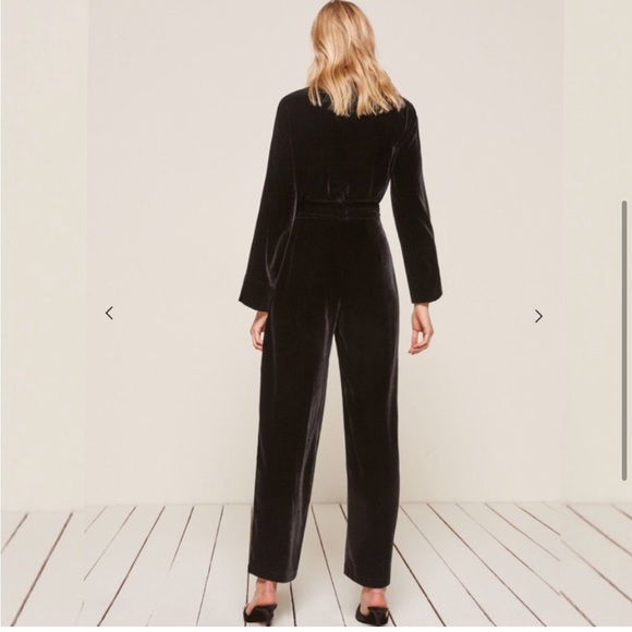 NWOT Reformation silk/rayon blend Black Velvet Jumpsuit - Picture 3 of 9